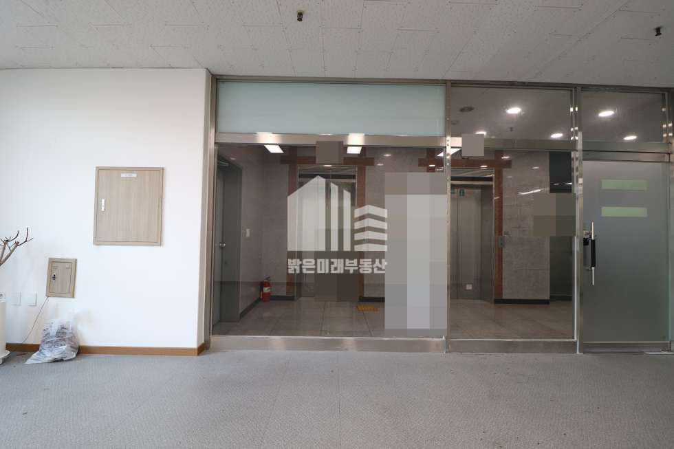 인천 남동구 구월동 예술회관역 바로 앞 초역세권 매우 깨끗한 사무실, 냉난방기 무상으로 사용 월세 매물번호 11551 사진 6