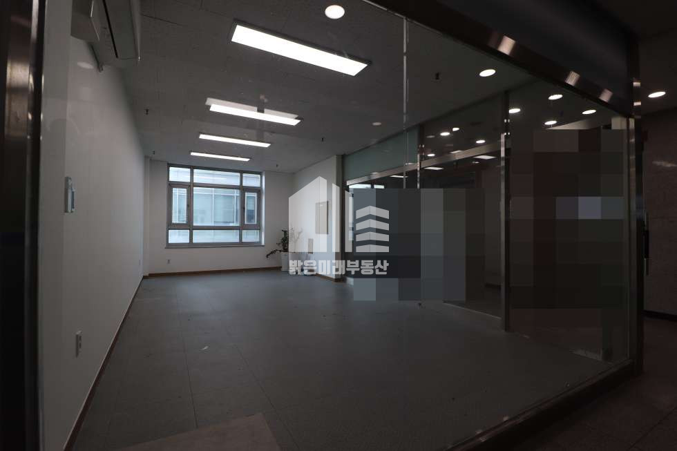 인천 남동구 구월동 예술회관역 바로 앞 초역세권 매우 깨끗한 사무실, 냉난방기 무상으로 사용 월세 매물번호 11551 사진 29