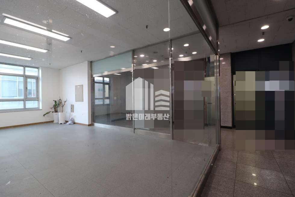 인천 남동구 구월동 예술회관역 바로 앞 초역세권 매우 깨끗한 사무실, 냉난방기 무상으로 사용 월세 매물번호 11551 사진 32