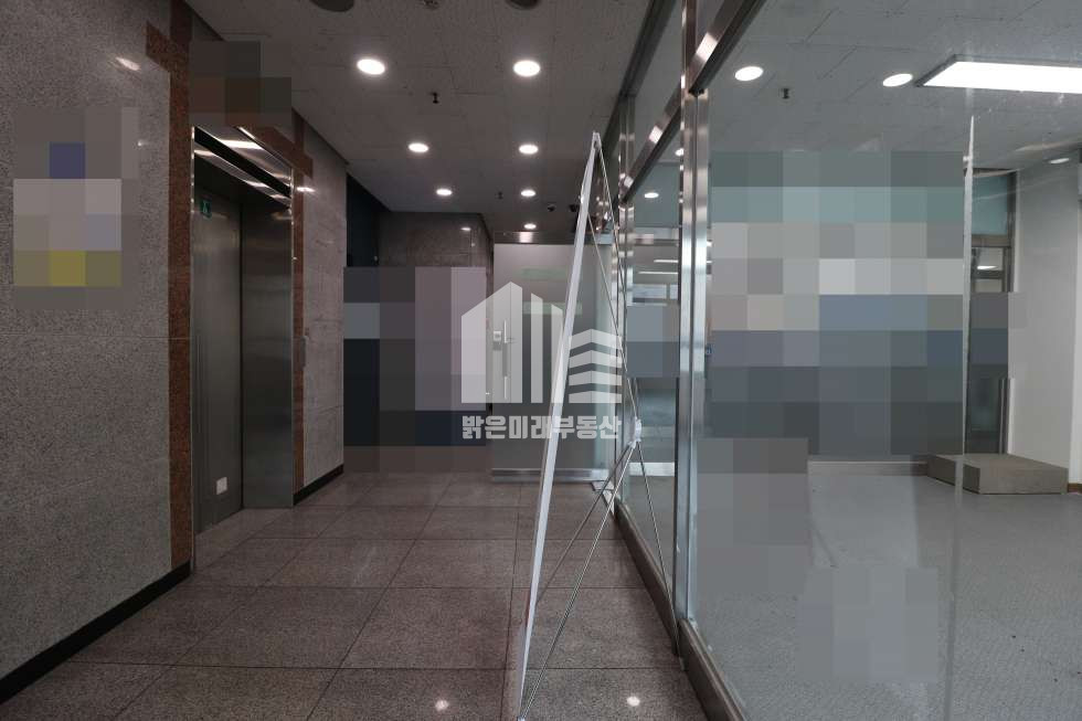 인천 남동구 구월동 예술회관역 바로 앞 초역세권 매우 깨끗한 사무실, 냉난방기 무상으로 사용 월세 매물번호 11551 사진 36