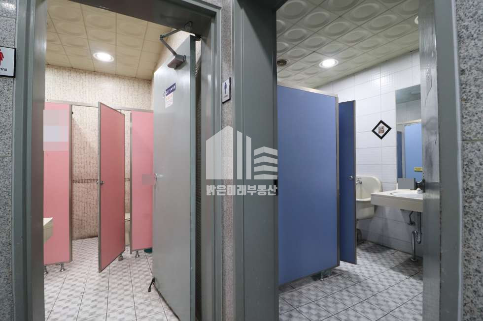 인천 남동구 구월동 예술회관역 바로 앞 초역세권 매우 깨끗한 사무실, 냉난방기 무상으로 사용 월세 매물번호 11551 사진 44