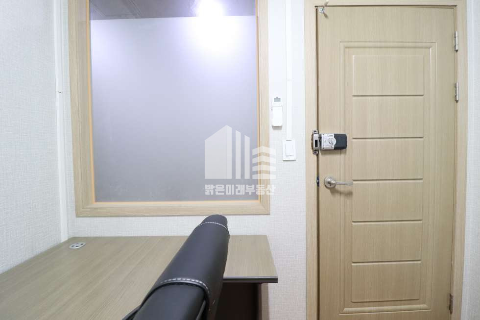 인천 미추홀구 주안동 탑층, 조용하고 쾌적한 층 내 위치, 집기일체무상 월세 매물번호 11114 사진 15