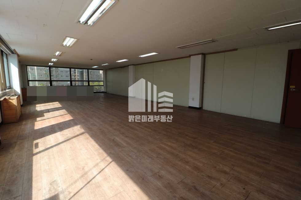 인천 남동구 간석동 역바로 앞 입지최상, 널찍한창, 직사각기둥없는구조 월세 매물번호 10009 사진 10