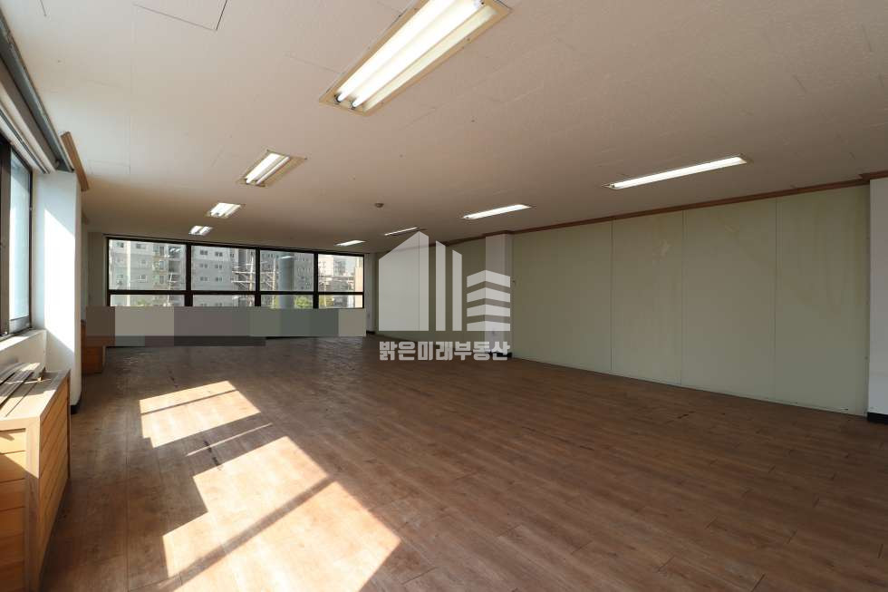 인천 남동구 간석동 역바로 앞 입지최상, 널찍한창, 직사각기둥없는구조 월세 매물번호 10009 사진 13