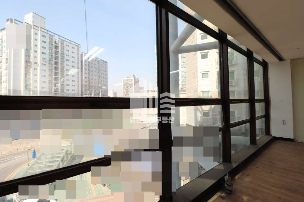 인천 남동구 간석동 역바로 앞 입지최상, 널찍한창, 직사각기둥없는구조 월세 매물번호 10009 사진 17