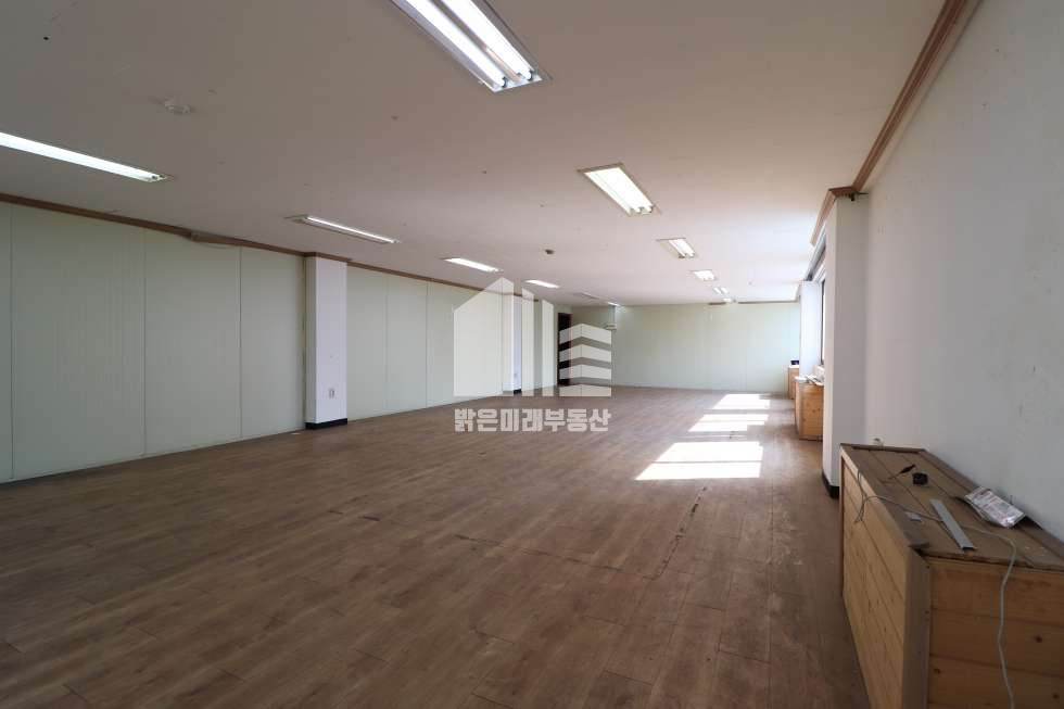 인천 남동구 간석동 역바로 앞 입지최상, 널찍한창, 직사각기둥없는구조 월세 매물번호 10009 사진 21