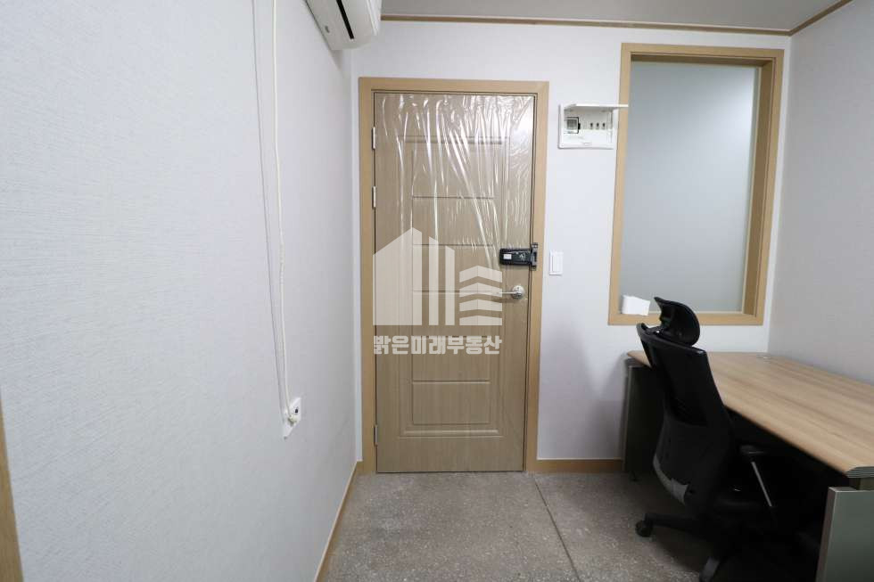 인천 미추홀구 주안동 책상2세트, 인터넷유, 주차상당히 좋은 단기사무실 월세 매물번호 10553 사진 15