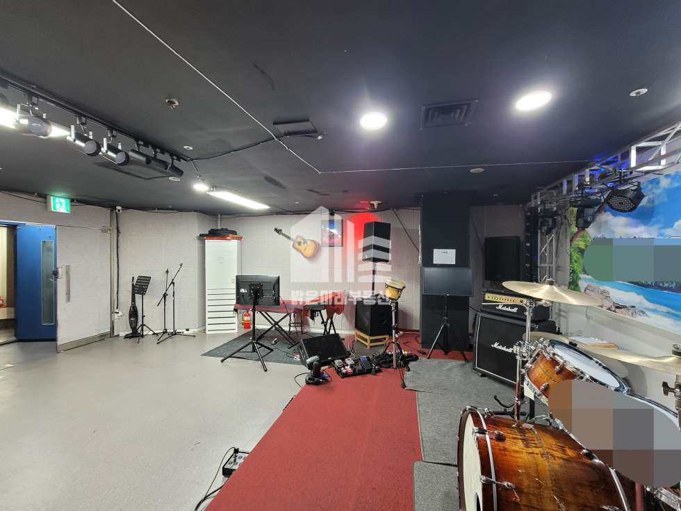 인천 남동구 만수동 누수 없는 지하 1층, 현 음악연습실로 사용 중 월세 매물번호 12577 사진 9