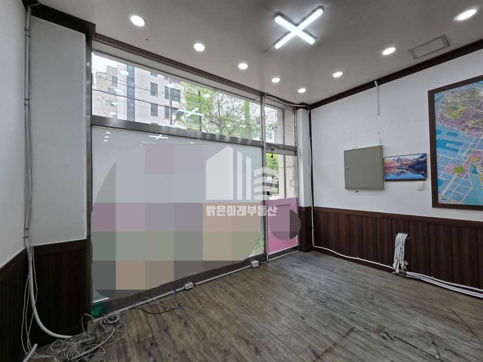인천 미추홀구 주안동 주안역 대로변 1층 단독사용, 룸1, 화장실내부 월세 매물번호 11404 사진 4