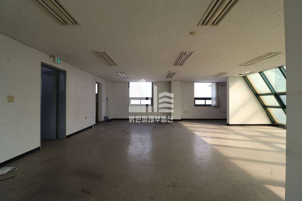 인천 미추홀구 학익동 남향 서향창, 엘베유, 부담적은 보증금, 건물외관준수 월세 매물번호 11941 사진 8