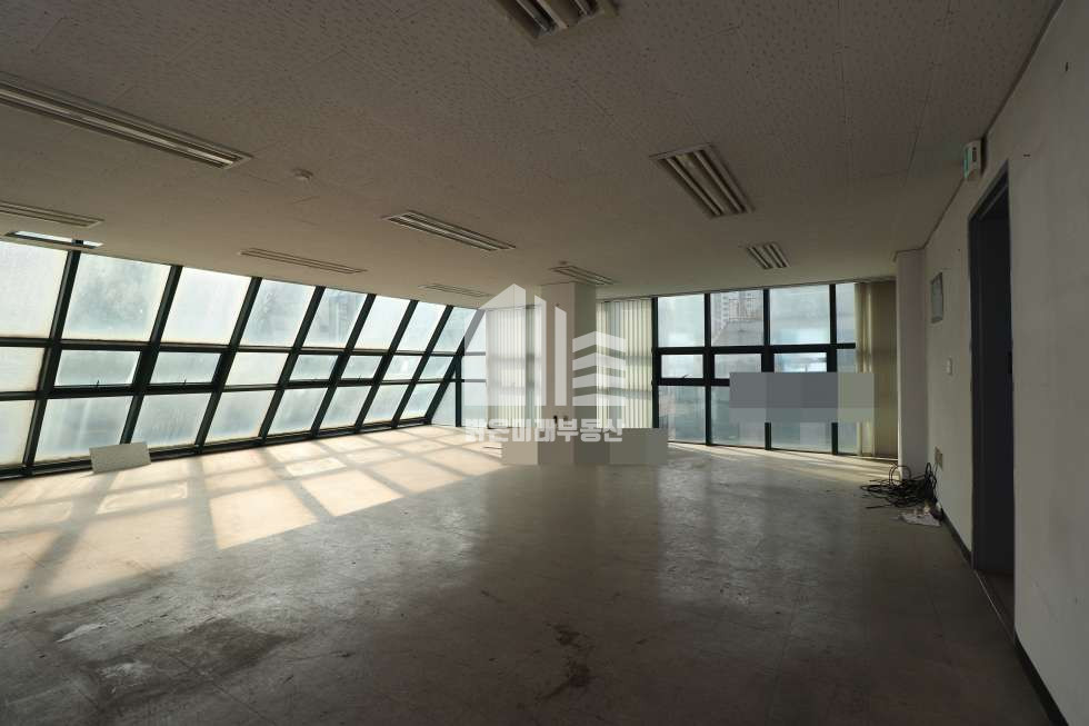 인천 미추홀구 학익동 남향 서향창, 엘베유, 부담적은 보증금, 건물외관준수 월세 매물번호 11941 사진 20