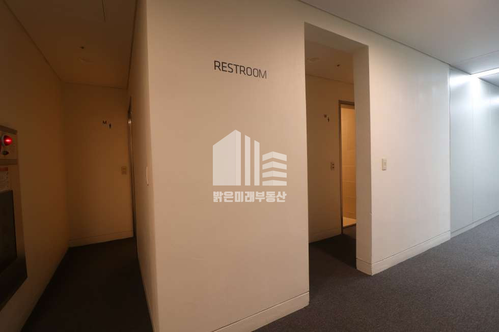 인천 남동구 구월동 매머드급건물, 관리비에 전기세등 공과금 일체포함 월세 매물번호 10081 사진 19