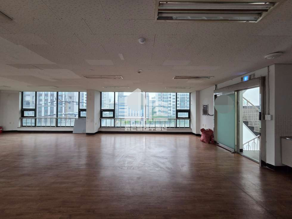인천 남동구 간석동 서남북향 창이 커서 환함, 엘리베이터 주차장 구비 월세 매물번호 12757 사진 7