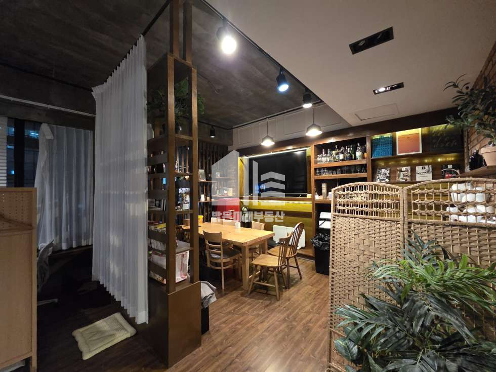 인천 남동구 구월동 고풍스러운 분위기, 인천시청역 월세 최저가 월세 매물번호 11577 사진 2