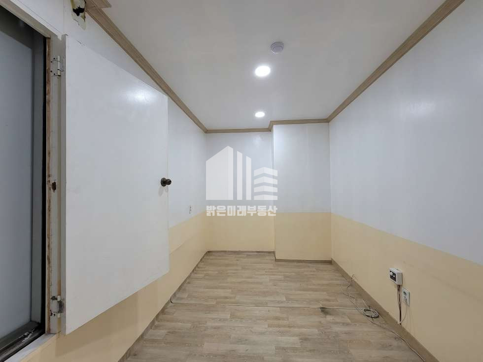 인천 미추홀구 주안동 룸이 2개 잘 나뉘어진 깔끔한 주안 사무실, 역세권 월세 매물번호 12573 사진 17