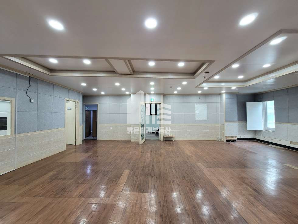 인천 미추홀구 주안동 룸이 2개 잘 나뉘어진 깔끔한 주안 사무실, 역세권 월세 매물번호 12573 사진 23