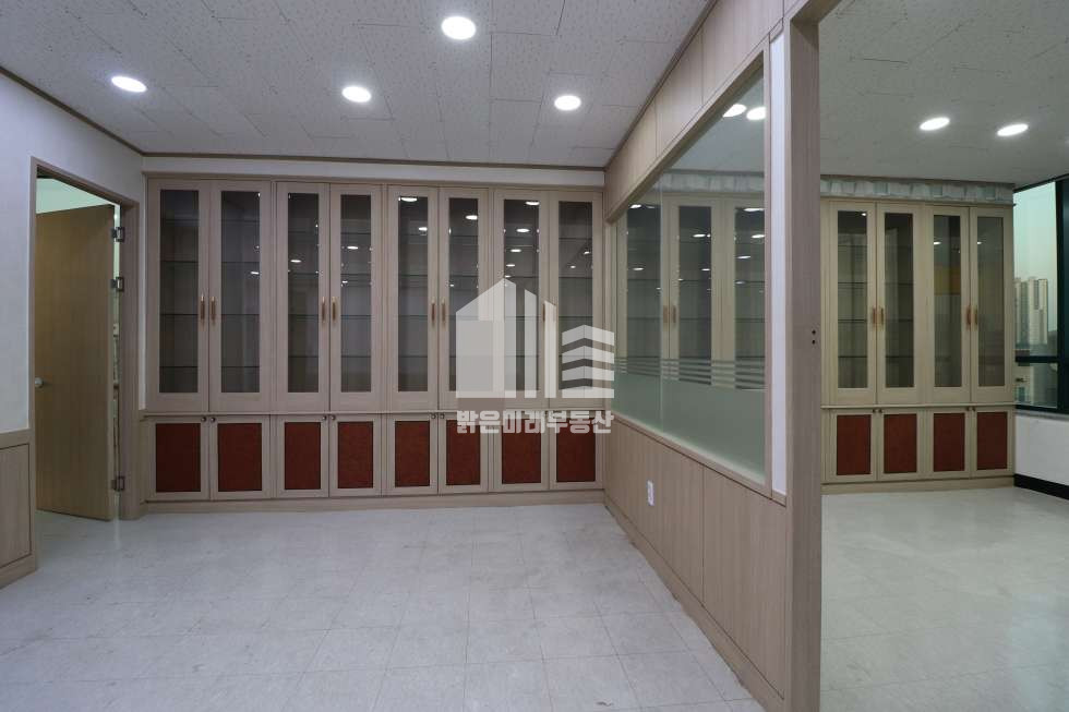 인천 남동구 구월동 층단독사용, 내부 올수리 및 룸3+창고1, 구월동사무실 월세 매물번호 11484 사진 17