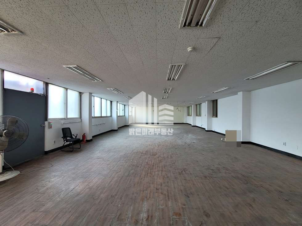 인천 서해구 원창동 화물용리프트사용, 2층, 주차3대이상, 전기30키로 월세 매물번호 12080 사진 9