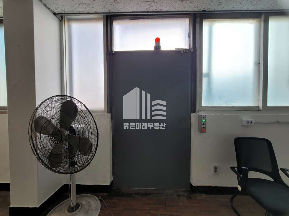 인천 서해구 원창동 화물용리프트사용, 2층, 주차3대이상, 전기30키로 월세 매물번호 12080 사진 30
