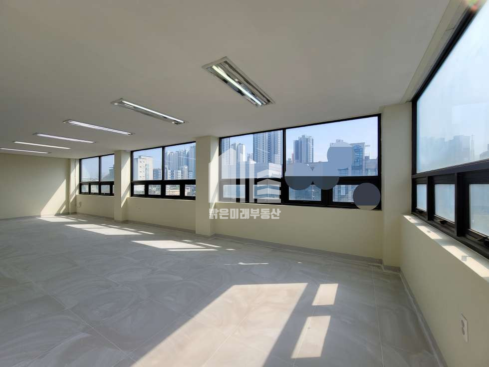 인천 남동구 구월동 보2000월130 또는 보1500 월125, 관10, 폴리싱타일 월세 매물번호 12346 사진 16