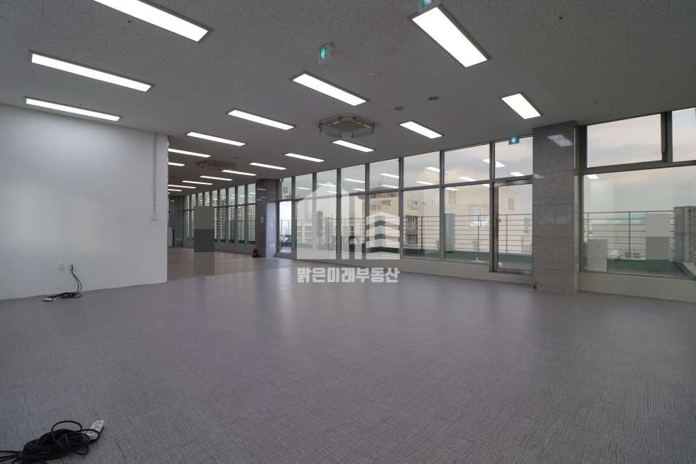 인천 미추홀구 주안동 에이급건물내 탑층, 루프탑형베란다, 냉난방기4대기본 월세 매물번호 10677 사진 20